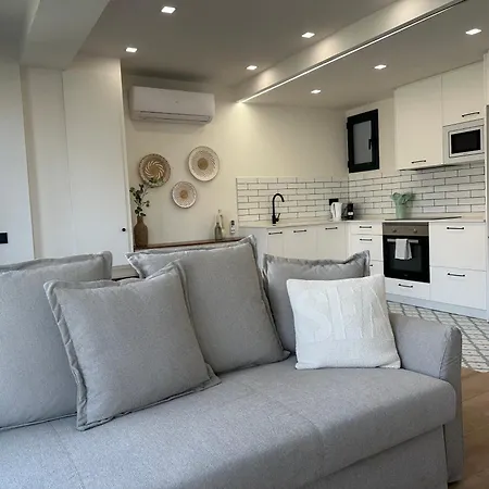 Hauzify I Balmes شقة